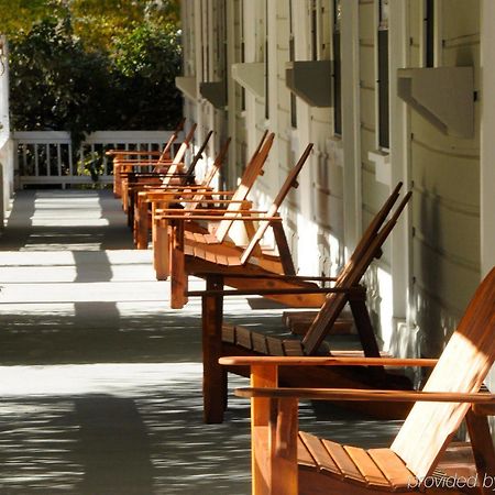 Vichy Springs Resort Юкайа Экстерьер фото