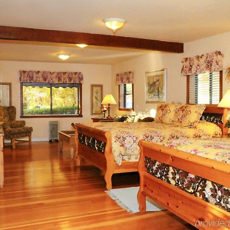 Vichy Springs Resort Юкайа Экстерьер фото